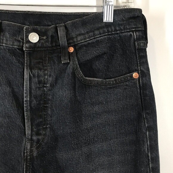 Levi's 501 Women's Black Distressed Jeans Size 28x28 Button Fly High Rise Denim - Picture 4 of 10